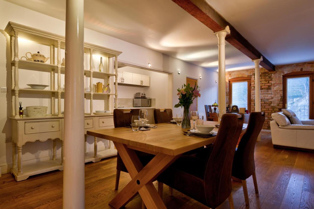 Stylish Town Centre Stay - 2-Bed Luxury Suite With Wifi Stamford Extérieur photo
