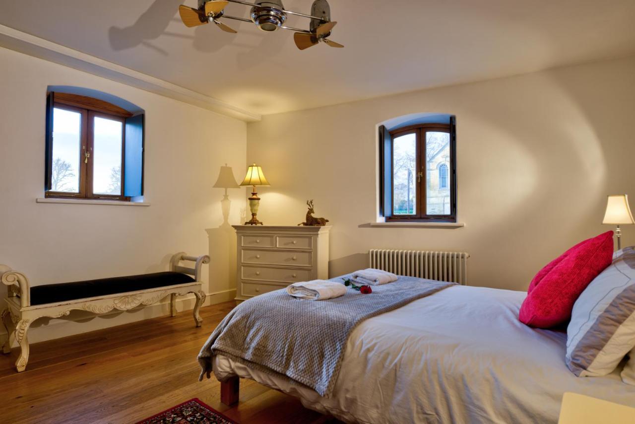 Stylish Town Centre Stay - 2-Bed Luxury Suite With Wifi Stamford Extérieur photo