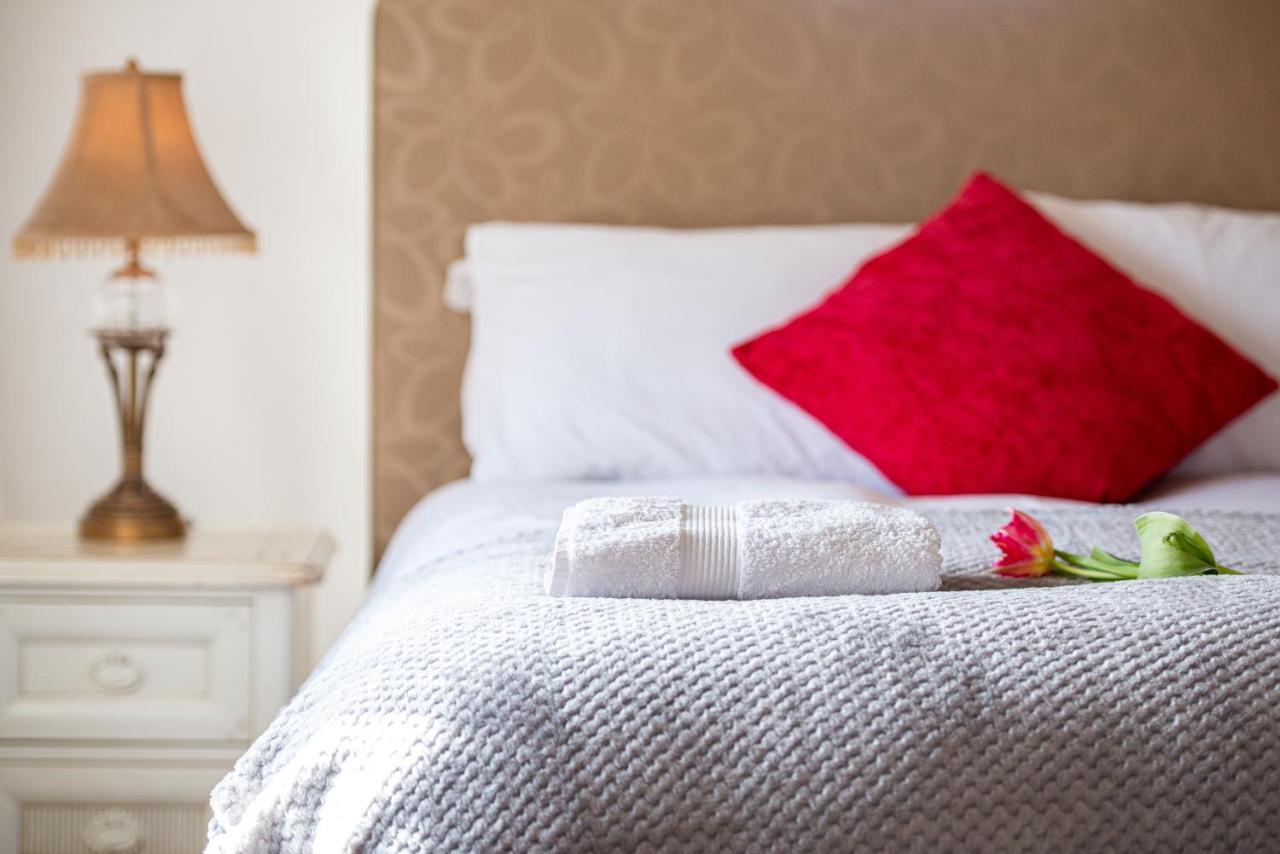 Stylish Town Centre Stay - 2-Bed Luxury Suite With Wifi Stamford Extérieur photo